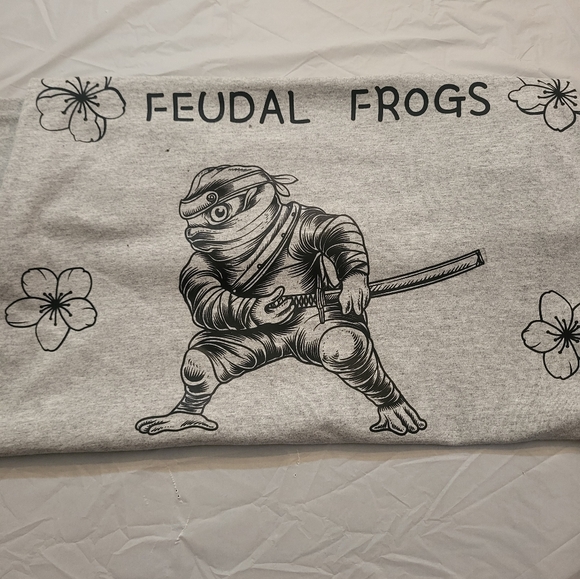 Ninja Frog Graphic Tee - Picture 3 of 3